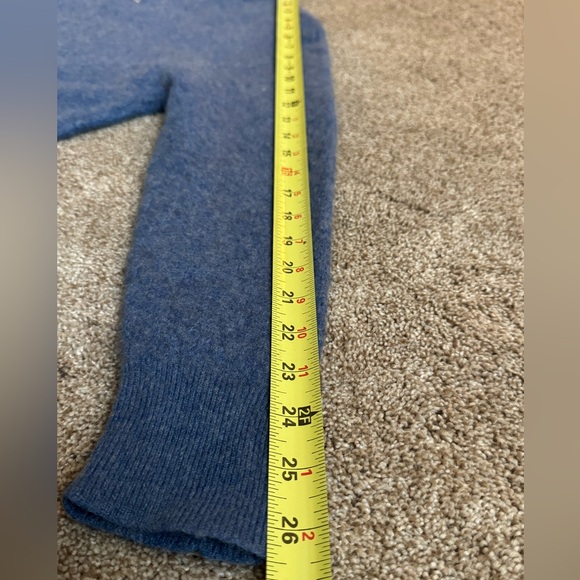 100% Pure Cashmere Button Women's Collared Sweater - Picture 4 of 7